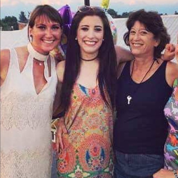 Meet your Posher, Leena - Picture 7 of 7